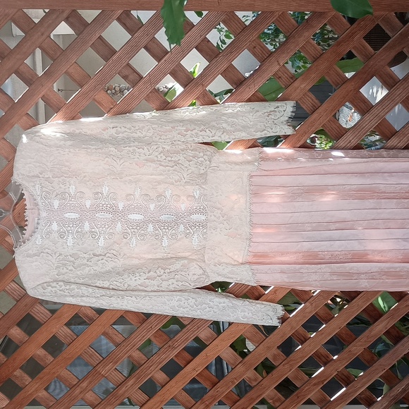 Jessica McClintock Dresses & Skirts - Vintage Jessica McClintock White Lace Top & Pink Silk Drop Waist Dress, Size 10